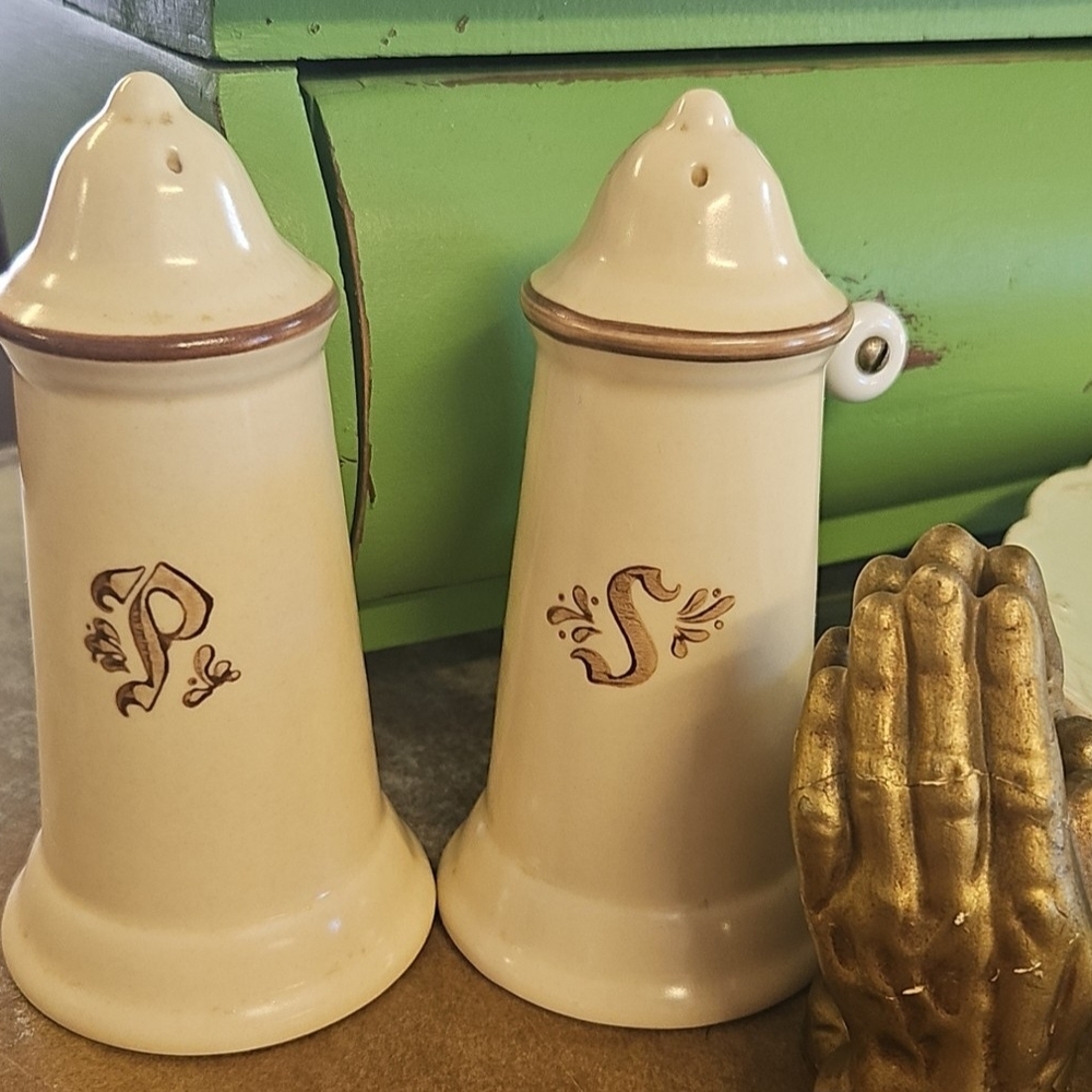 Pfaltzgraff Cream Ceramic Salt and Pepper Shakers with Brown Script Letters
